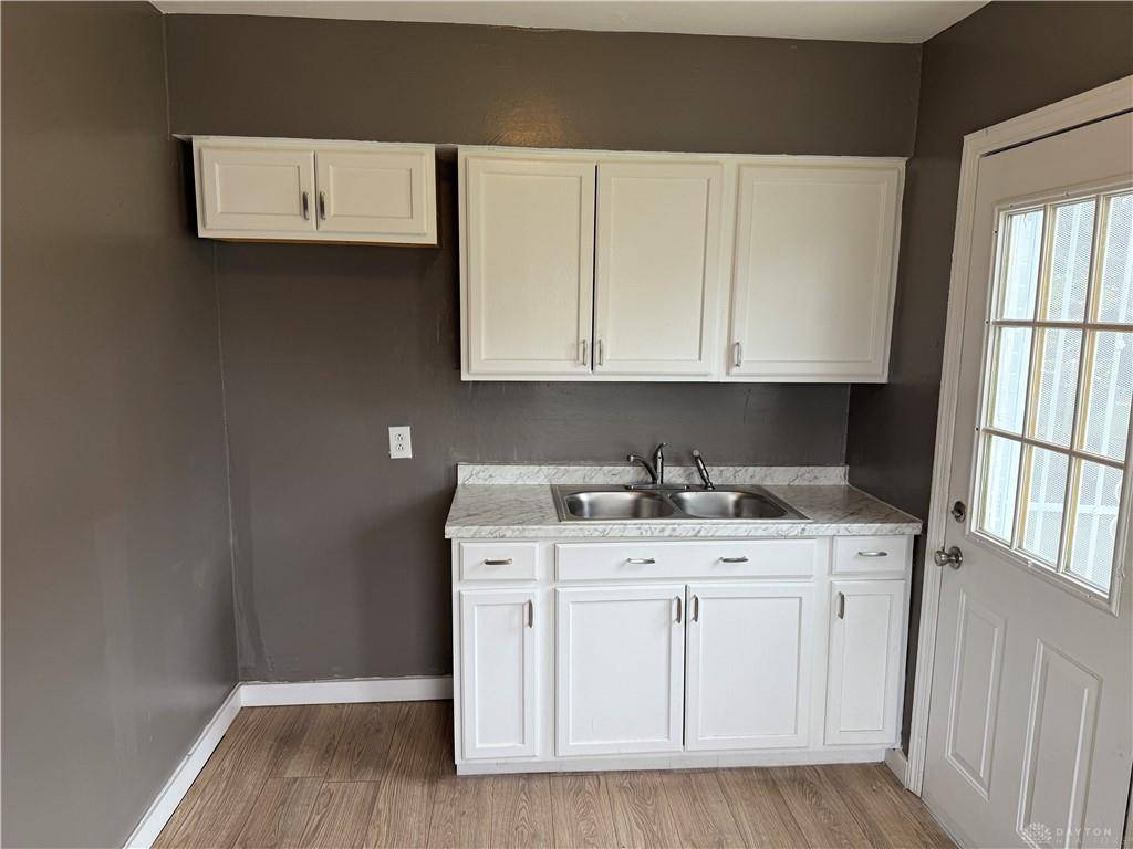 Dayton, OH 45417,532 Crestmore Avenue