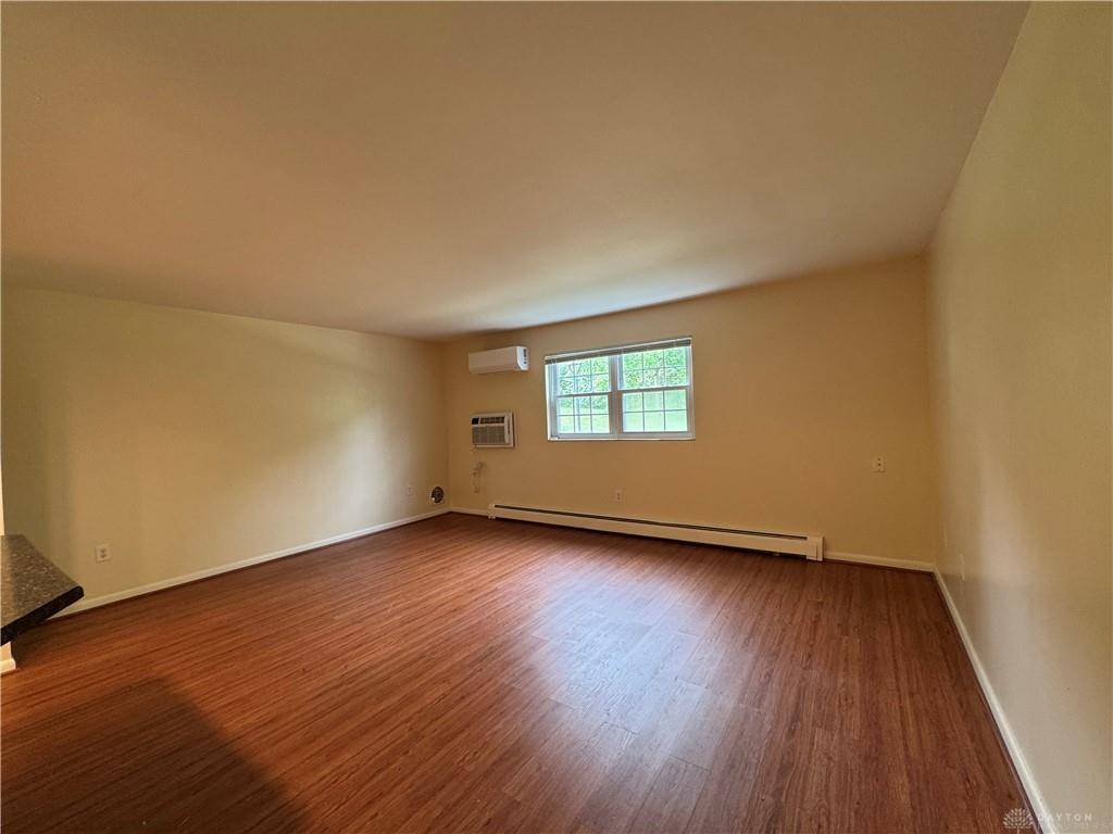 Dayton, OH 45459,30 Poinciana Drive