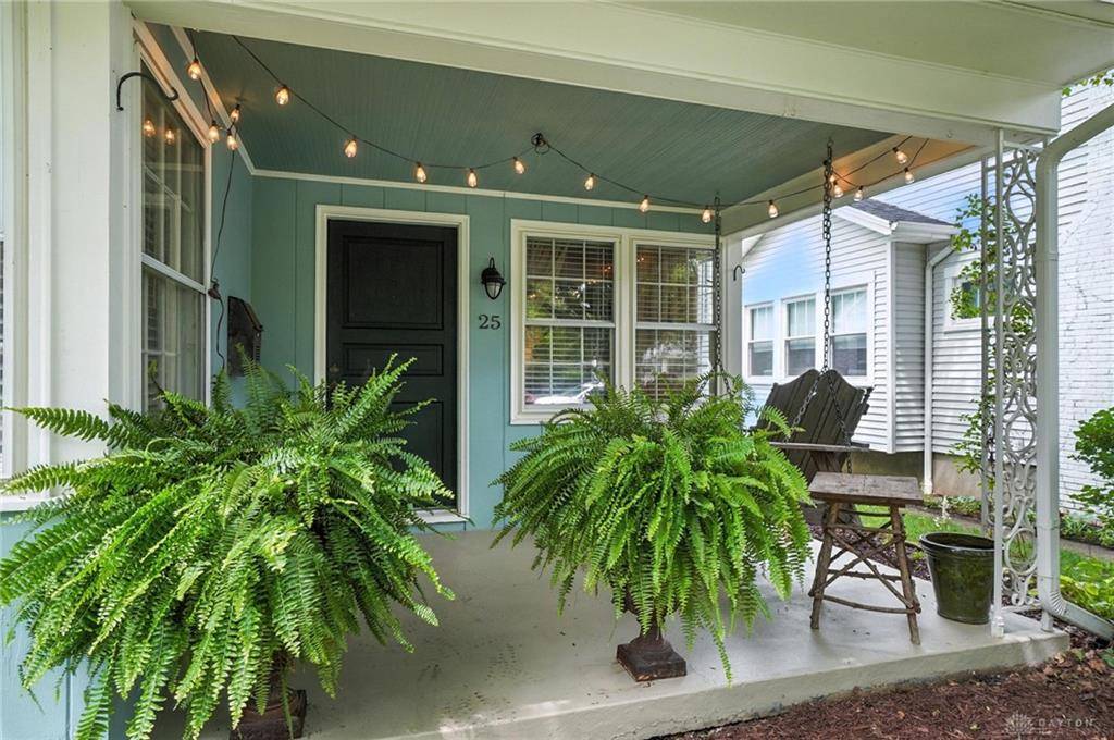 Oakwood, OH 45419,25 Triangle Avenue