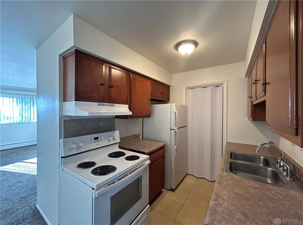 Dayton, OH 45403,1718 Radio Road