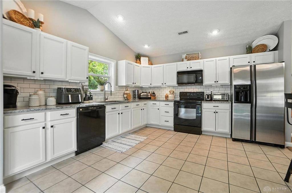 Bellbrook, OH 45305,3351 Streamview Court