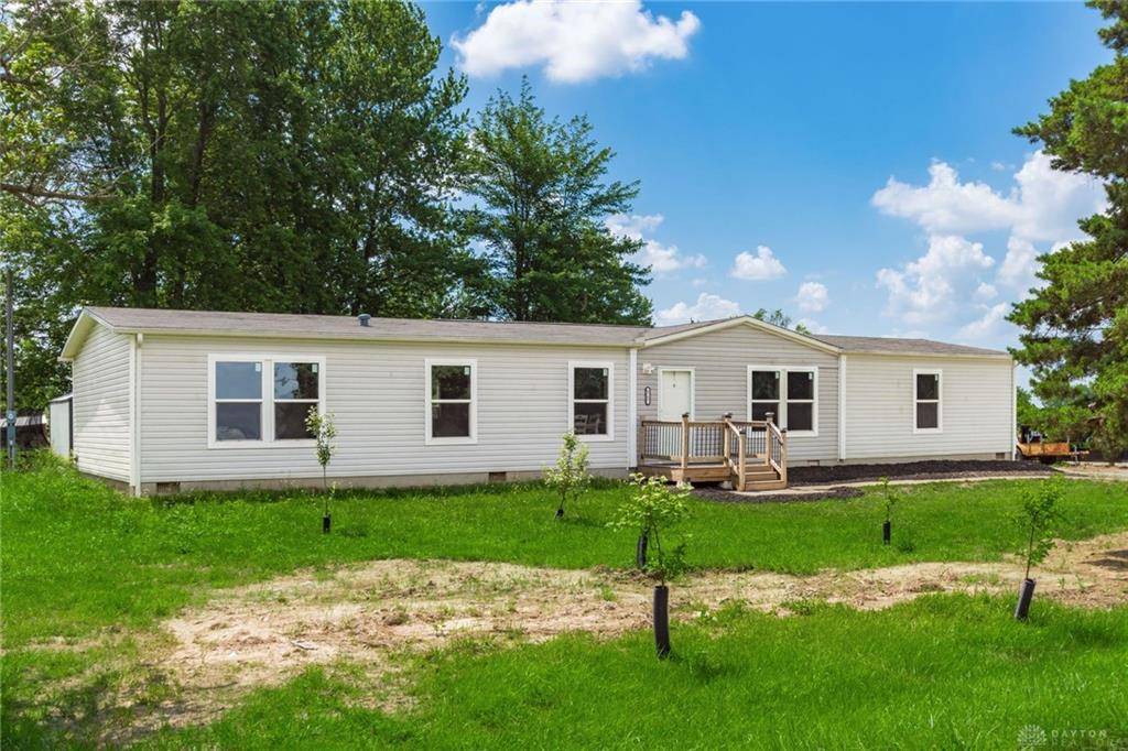 South Charleston, OH 45368,6757 London Road