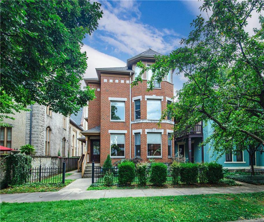 Dayton, OH 45402,22 Van Buren Street #2