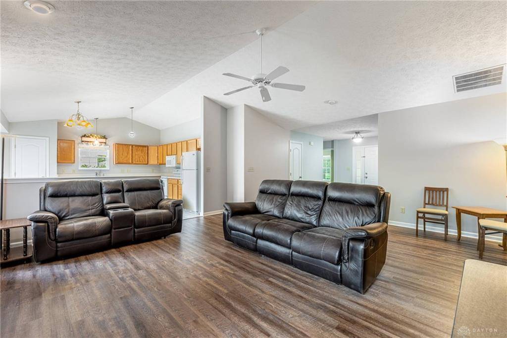 Springboro, OH 45066,770 Settlers Walk Boulevard