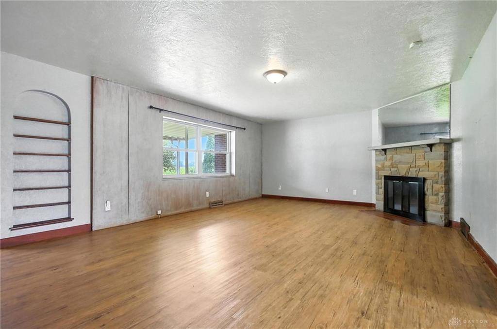 Springfield, OH 45505,2855 Springfield-Jamestown Road