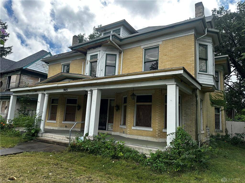 Dayton, OH 45402,945 N Broadway Street
