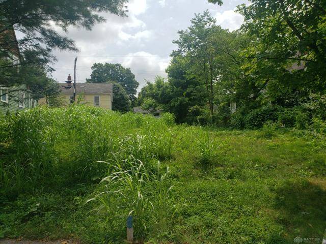 Dayton, OH 45409,2060 Maplecrest Drive