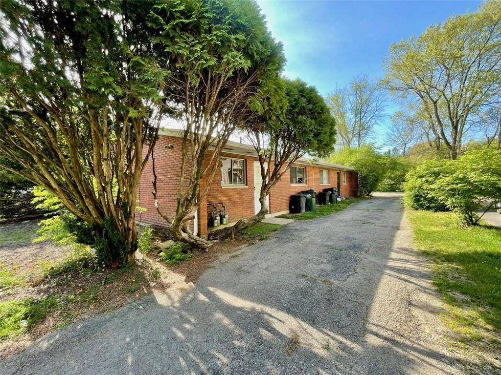 Yellow Springs Vlg, OH 45387,425 Suncrest Drive #1 & 2