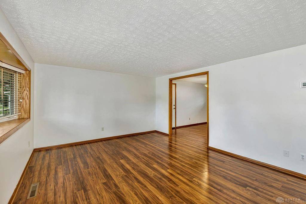 Dayton, OH 45439,2154 Lynpark Avenue