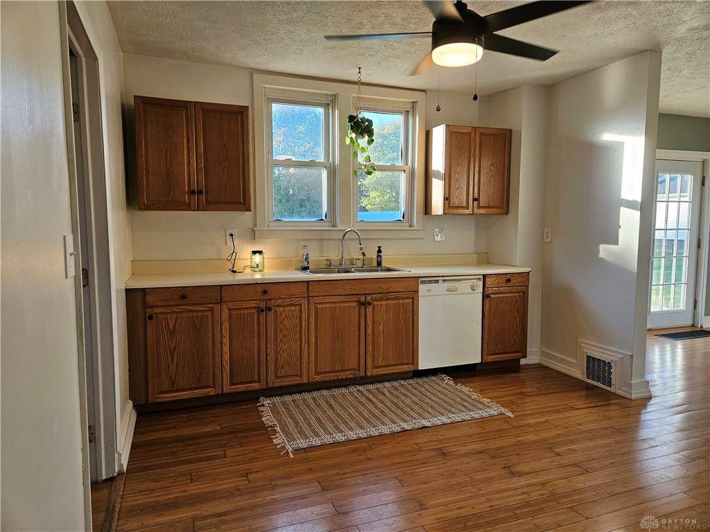 Springfield, OH 45503,2939 Mechanicsburg Road