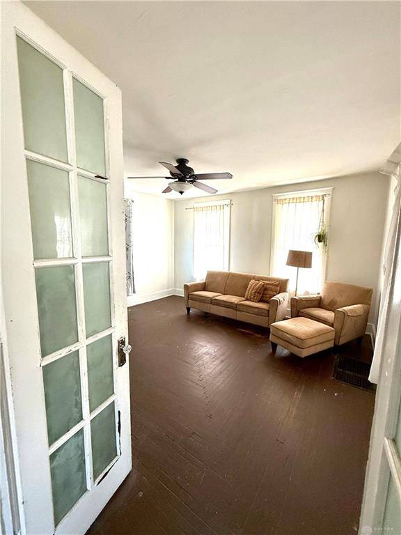 Middletown, OH 45042,1613 Columbia Avenue