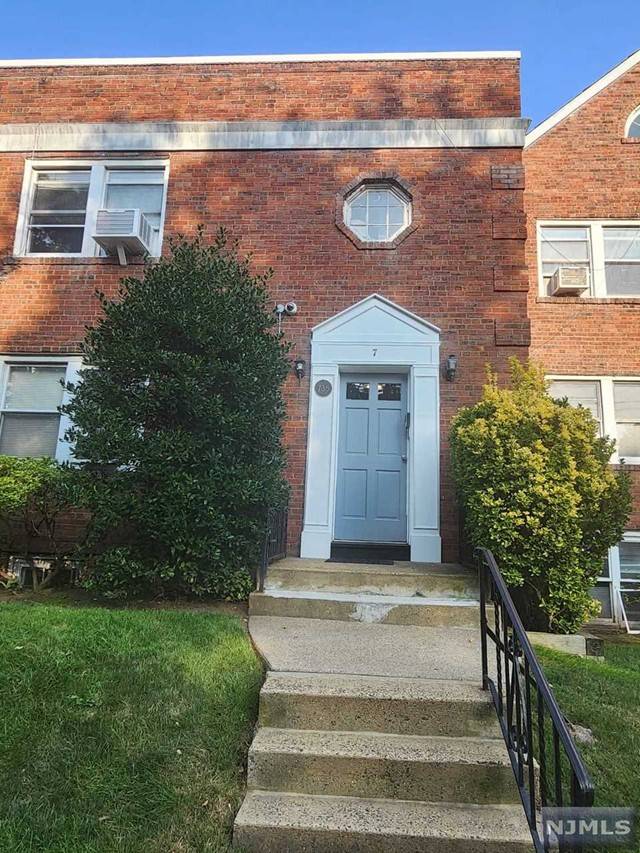 Teaneck, NJ 07666,735 Elm AVE # 7A