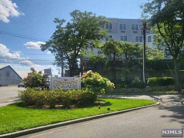 Edgewater, NJ 07020,780 River RD #393