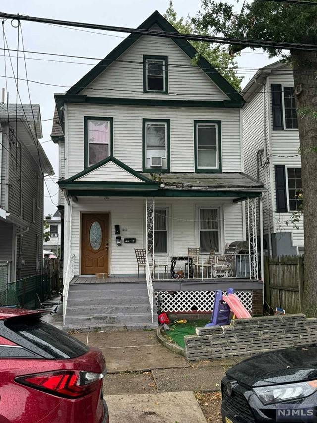 Paterson, NJ 07504,667 E 24th ST