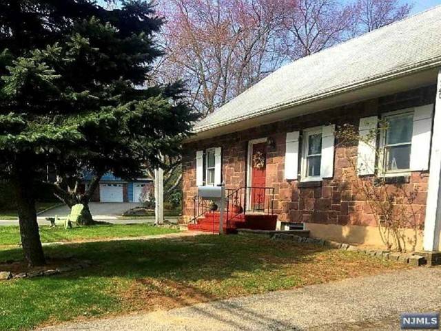 Closter, NJ 07624,420 Piermont RD #1