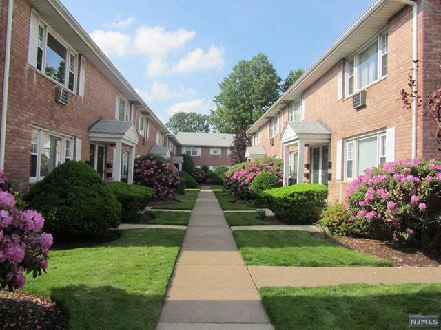 Dumont, NJ 07628,60 Columbia AVE #43