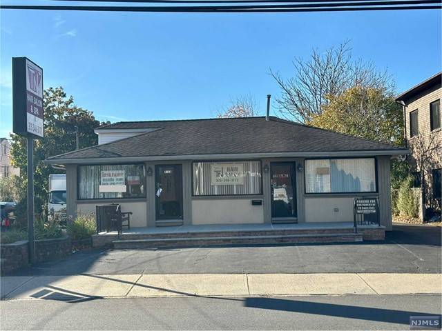 Garfield, NJ 07026,761A Midland AVE