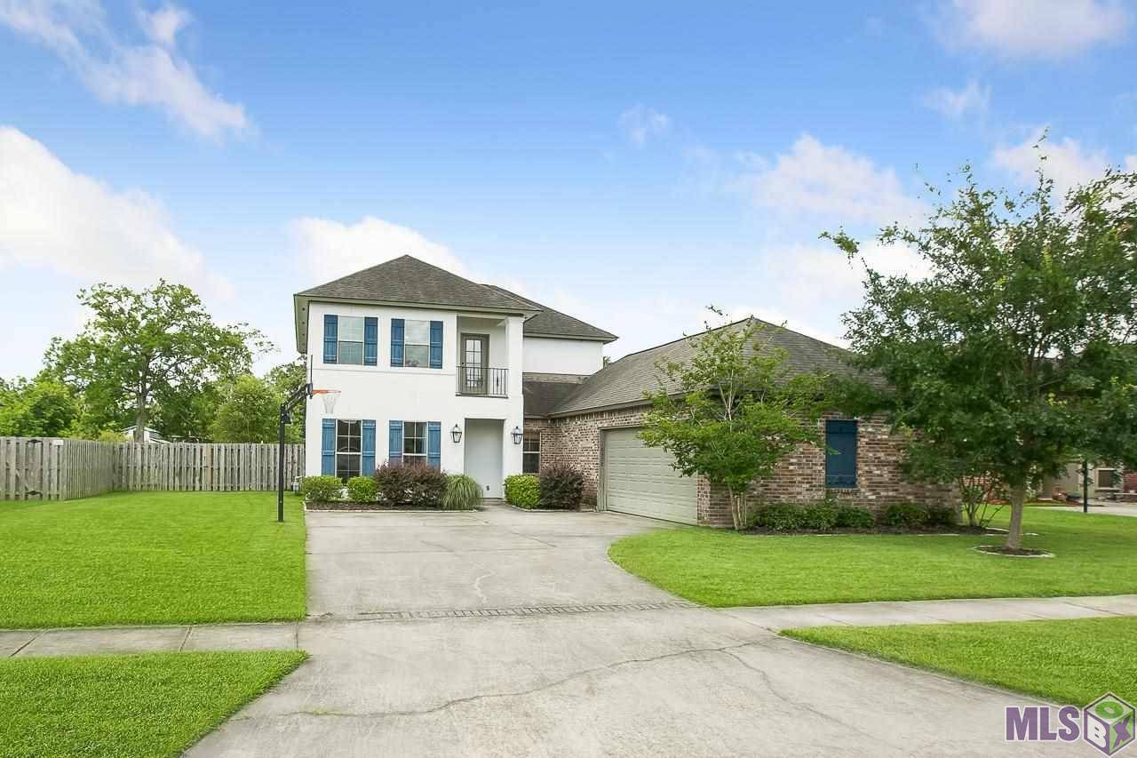 Prairieville, LA 70769,18679 LAKE HARBOR LN