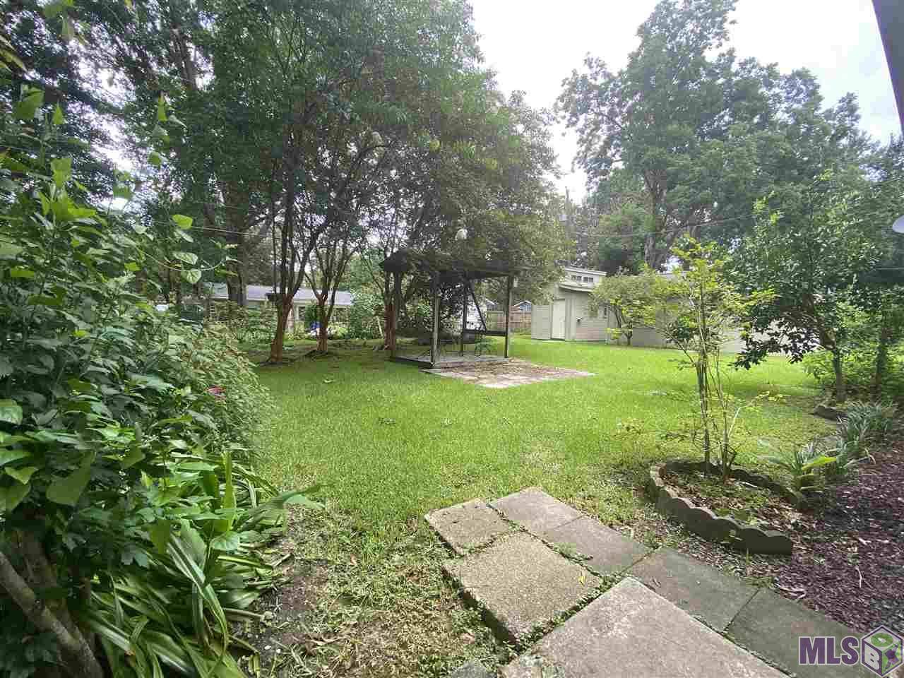 Baton Rouge, LA 70810,1883 DENVER DR