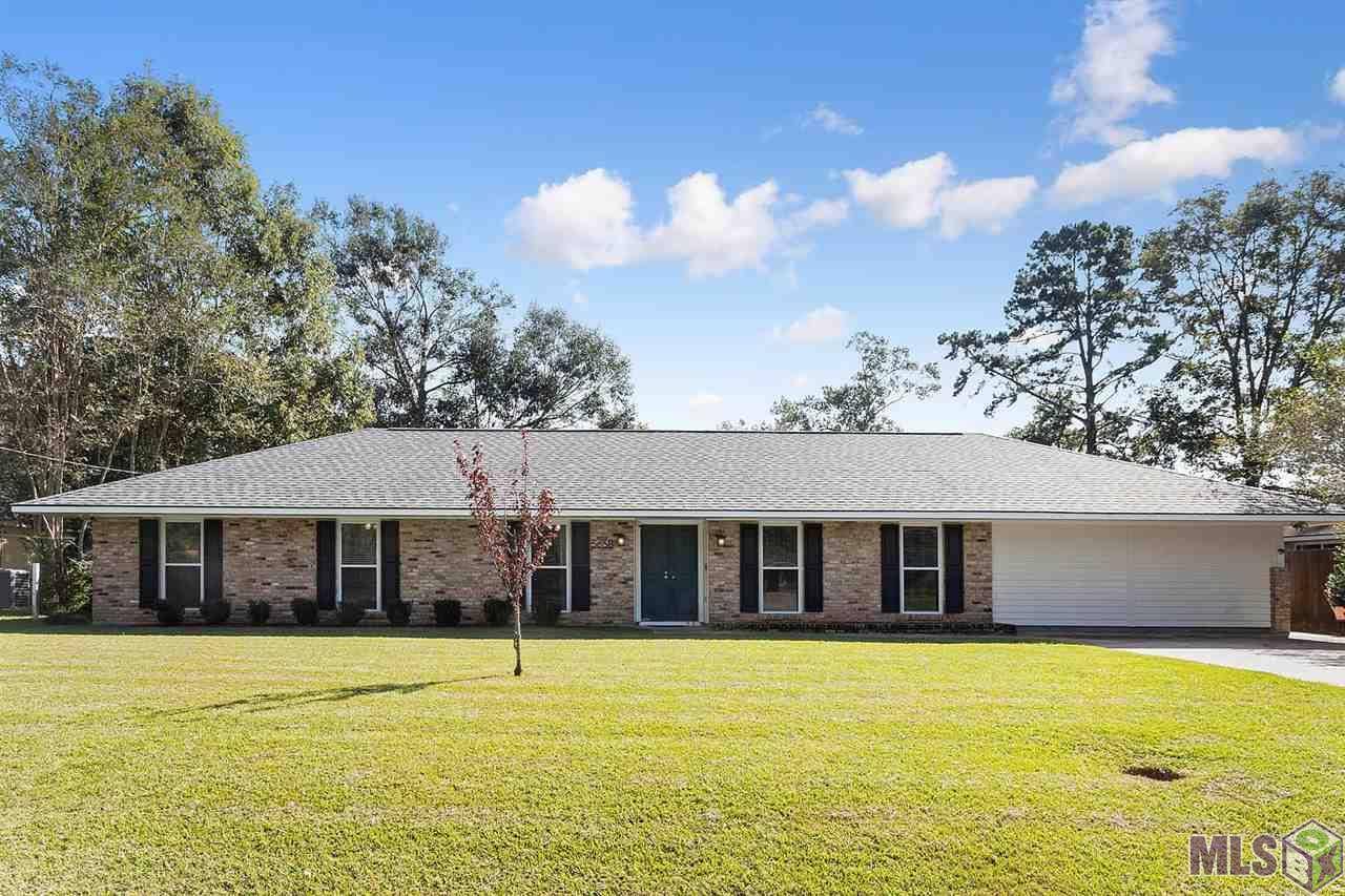 St Francisville, LA 70775,5638 CYPRESS ST