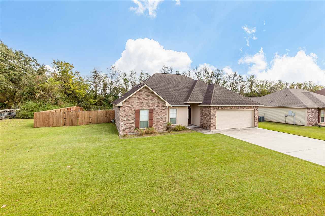 Gonzales, LA 70737,13530 ORLEANS DR