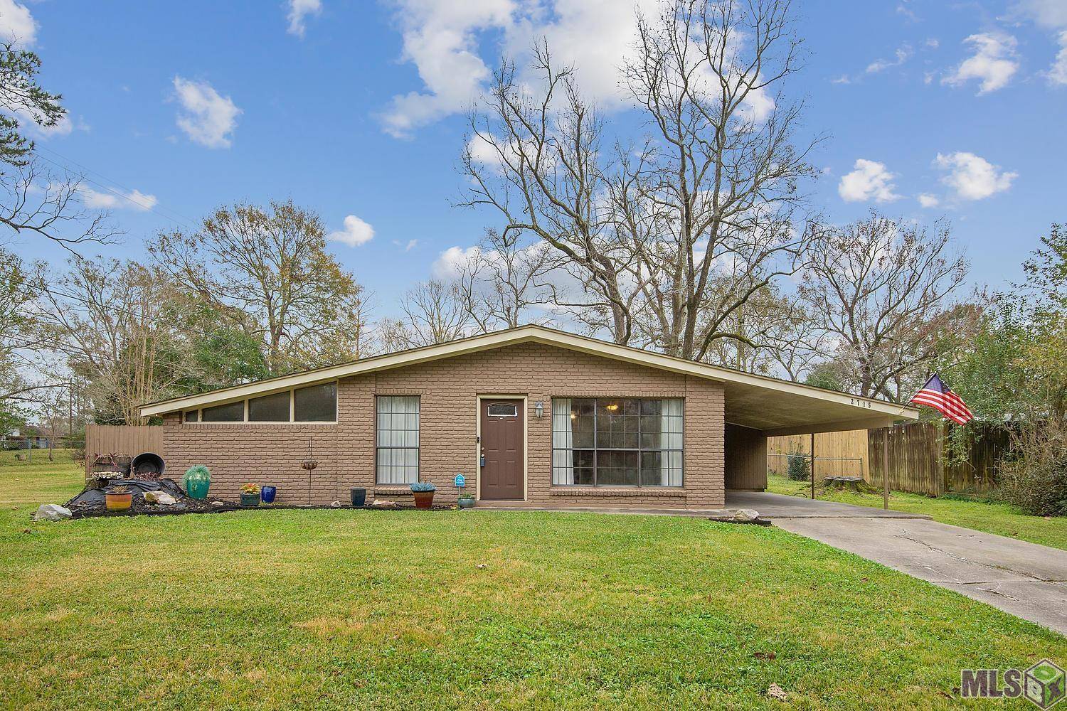 Baton Rouge, LA 70809,2715 CARMEN DR