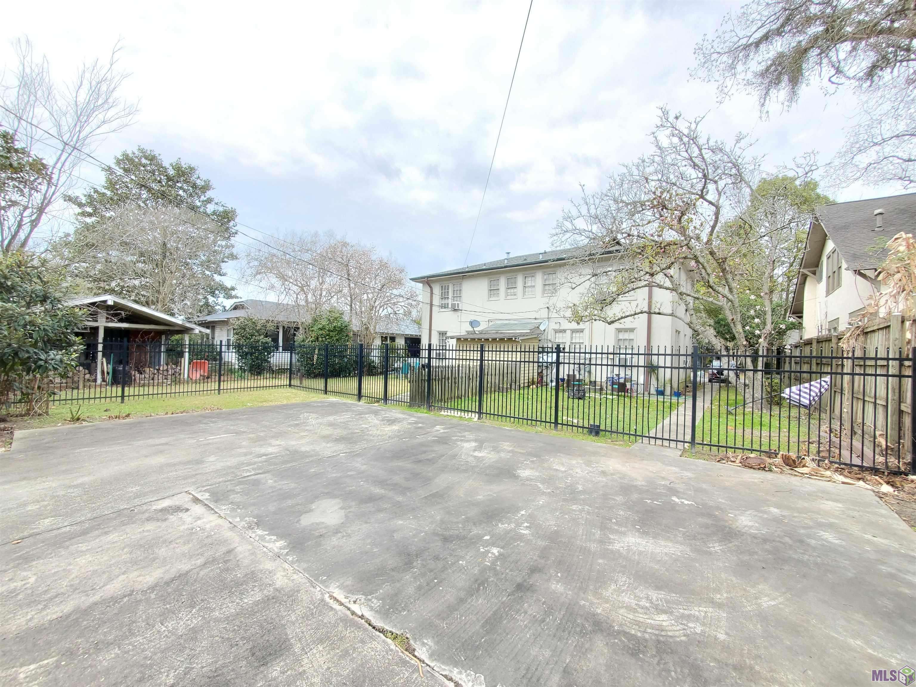 Baton Rouge, LA 70802,1810-12 OLIVE ST