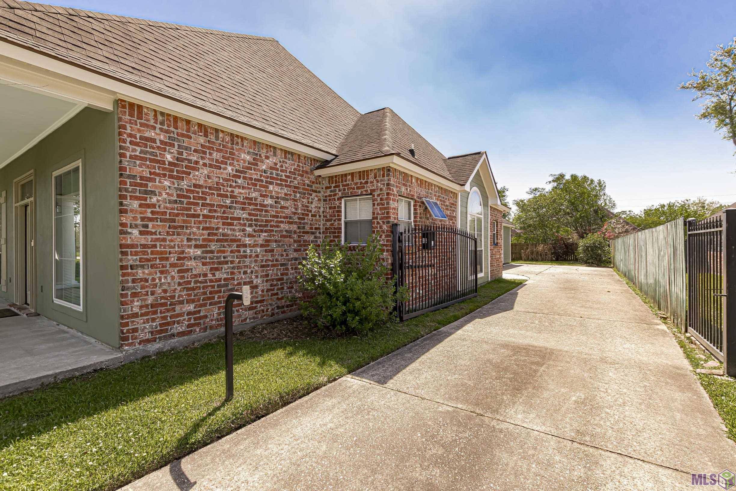 Prairieville, LA 70769,36429 MANCHAC CROSSING AVE