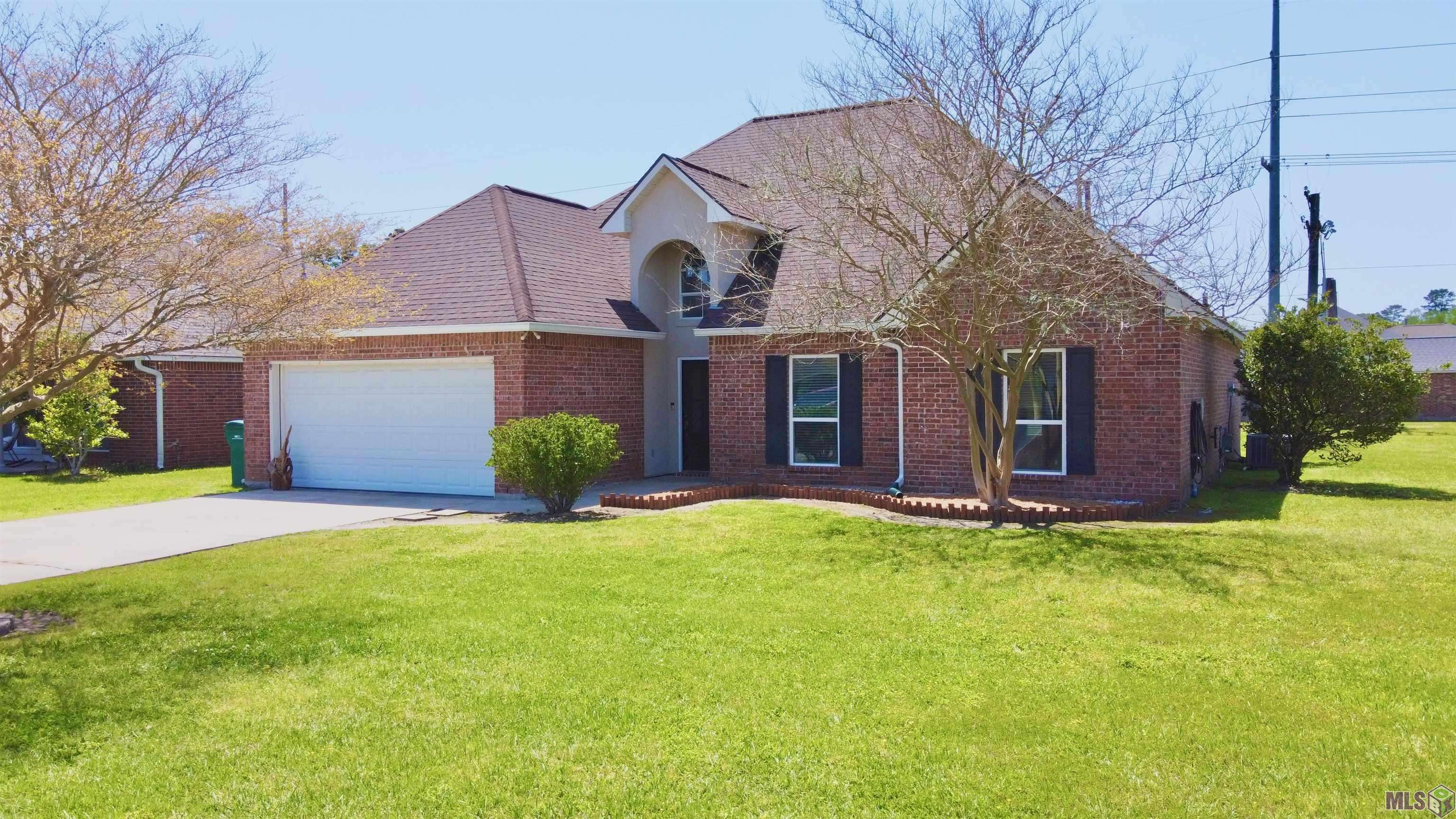 Denham Springs, LA 70726,23691 SWEETBRIAR CT