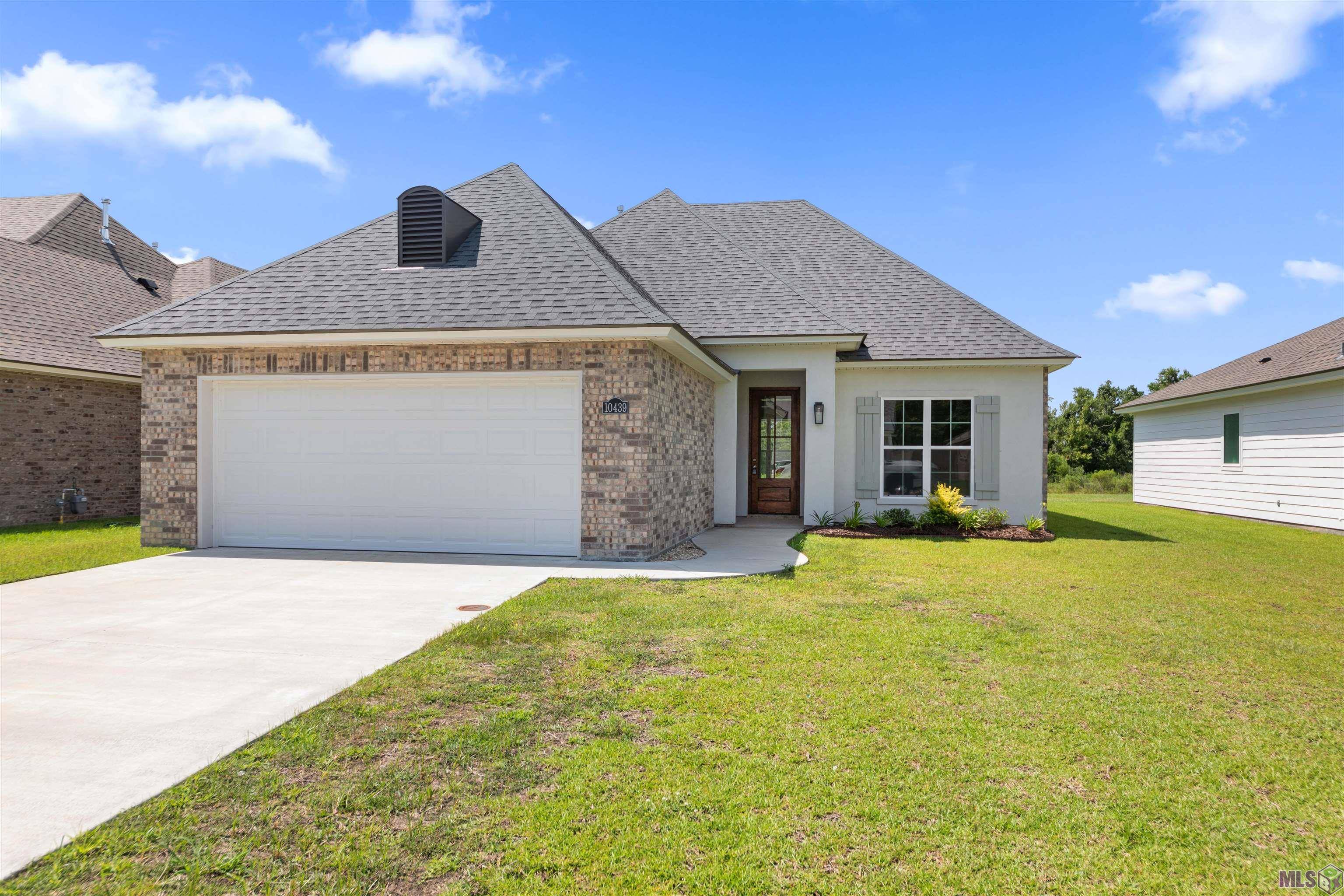 Denham Springs, LA 70726,10439 HIGHLAND LAKES DR