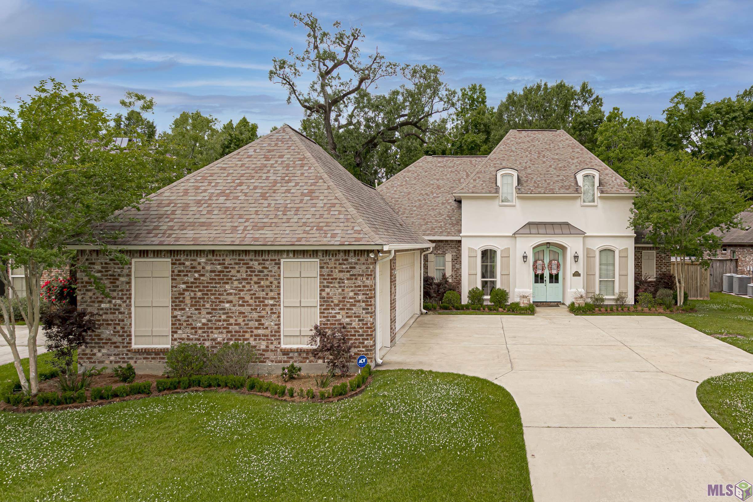 Geismar, LA 70734,12315 LEGACY HILLS DR