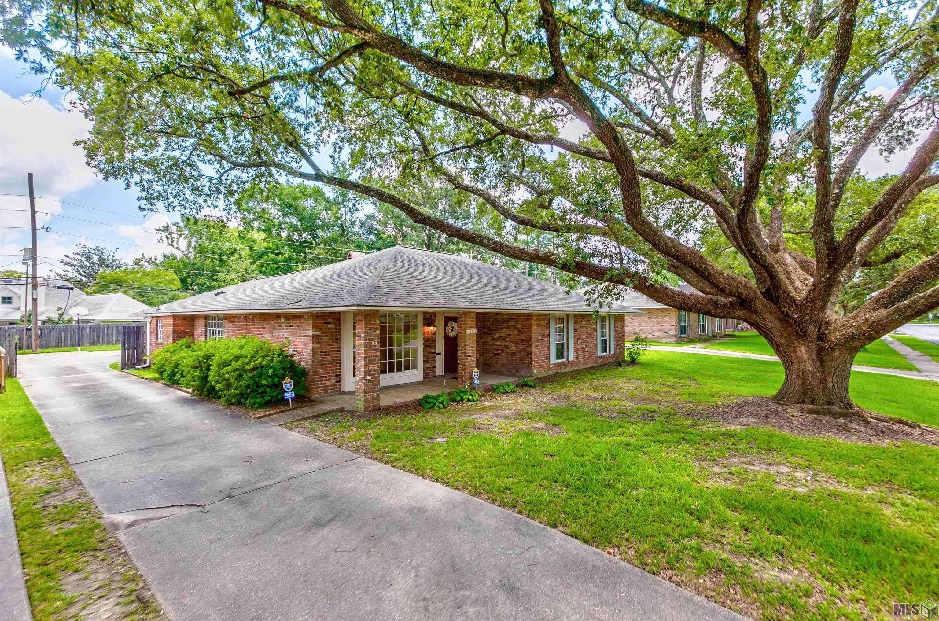 Baton Rouge, LA 70806,1563 CHEVELLE DR