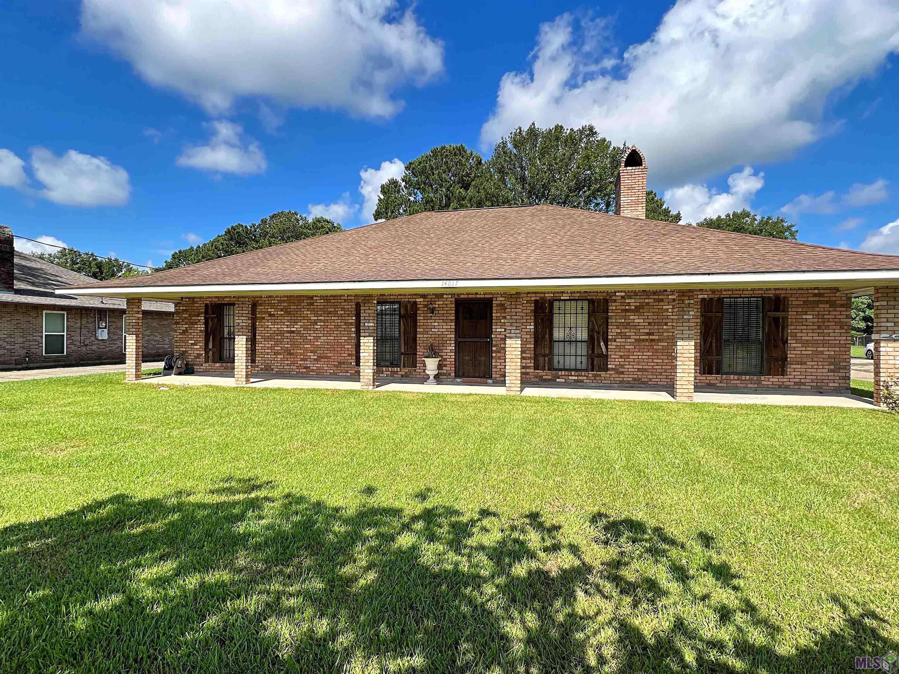 Baker, LA 70714,14017 OAK BEND DR