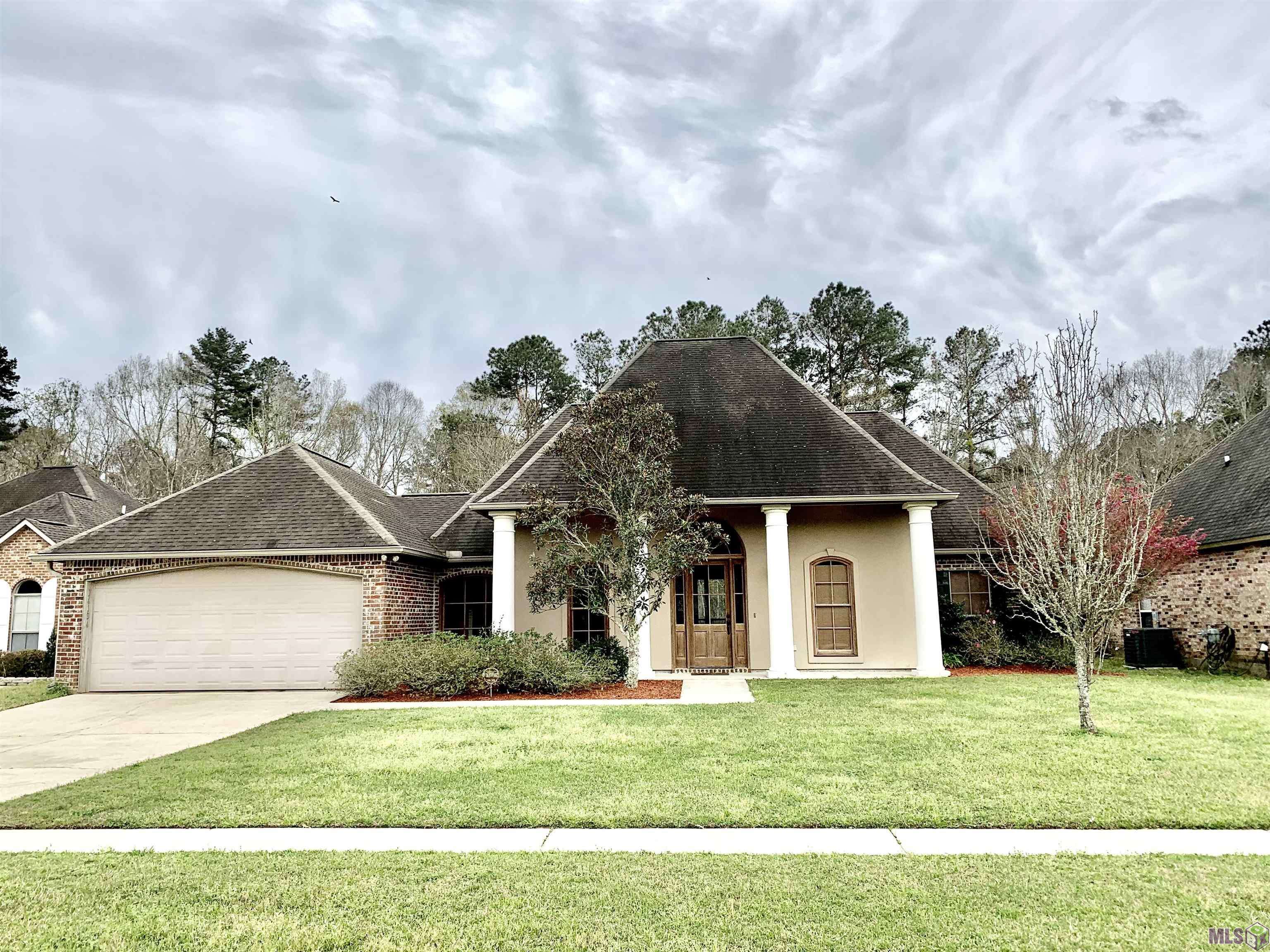 Walker, LA 70785,14184 TWELVE OAKS DR