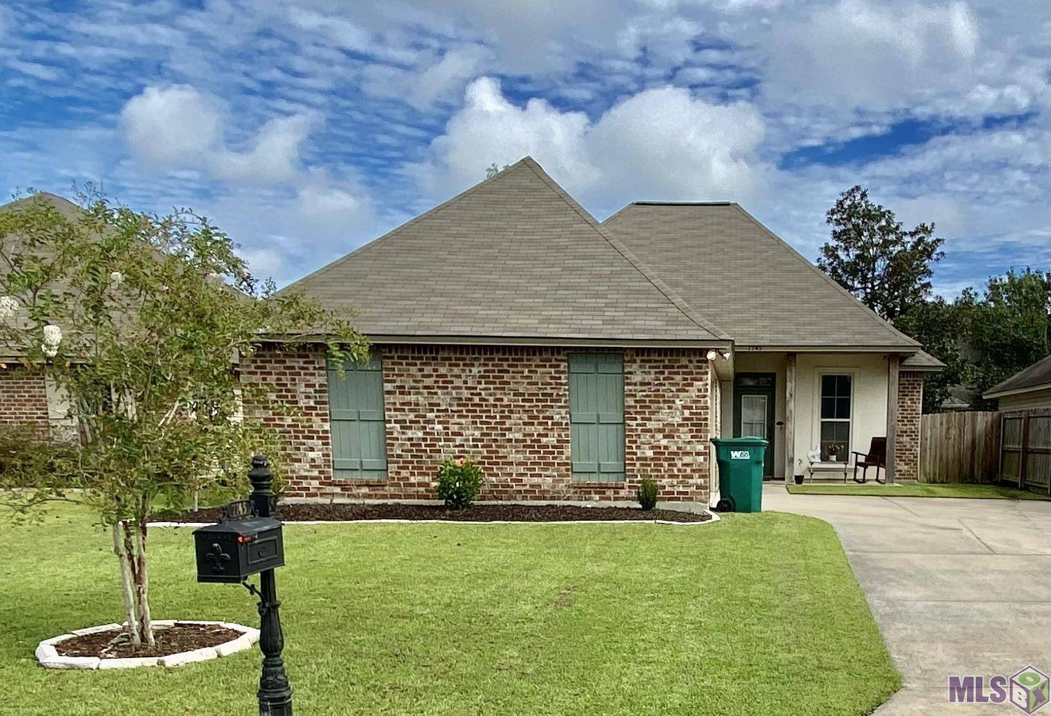 Denham Springs, LA 70706,7745 RIDGELINE DR