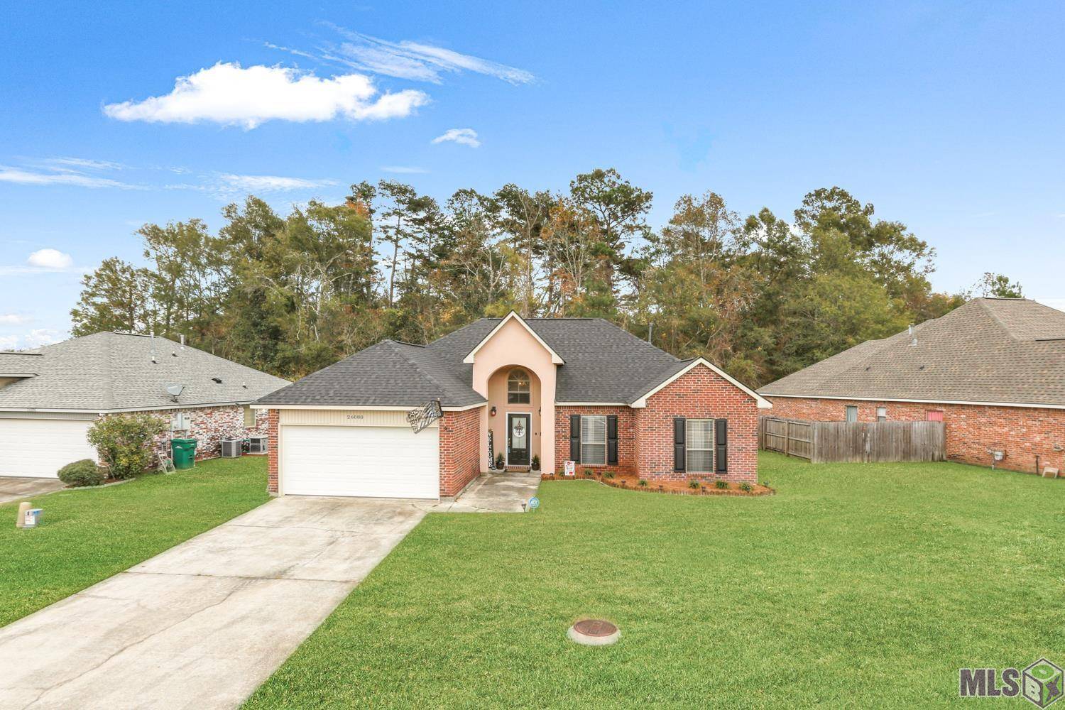 Denham Springs, LA 70726,26088 GLENBROOKE DR