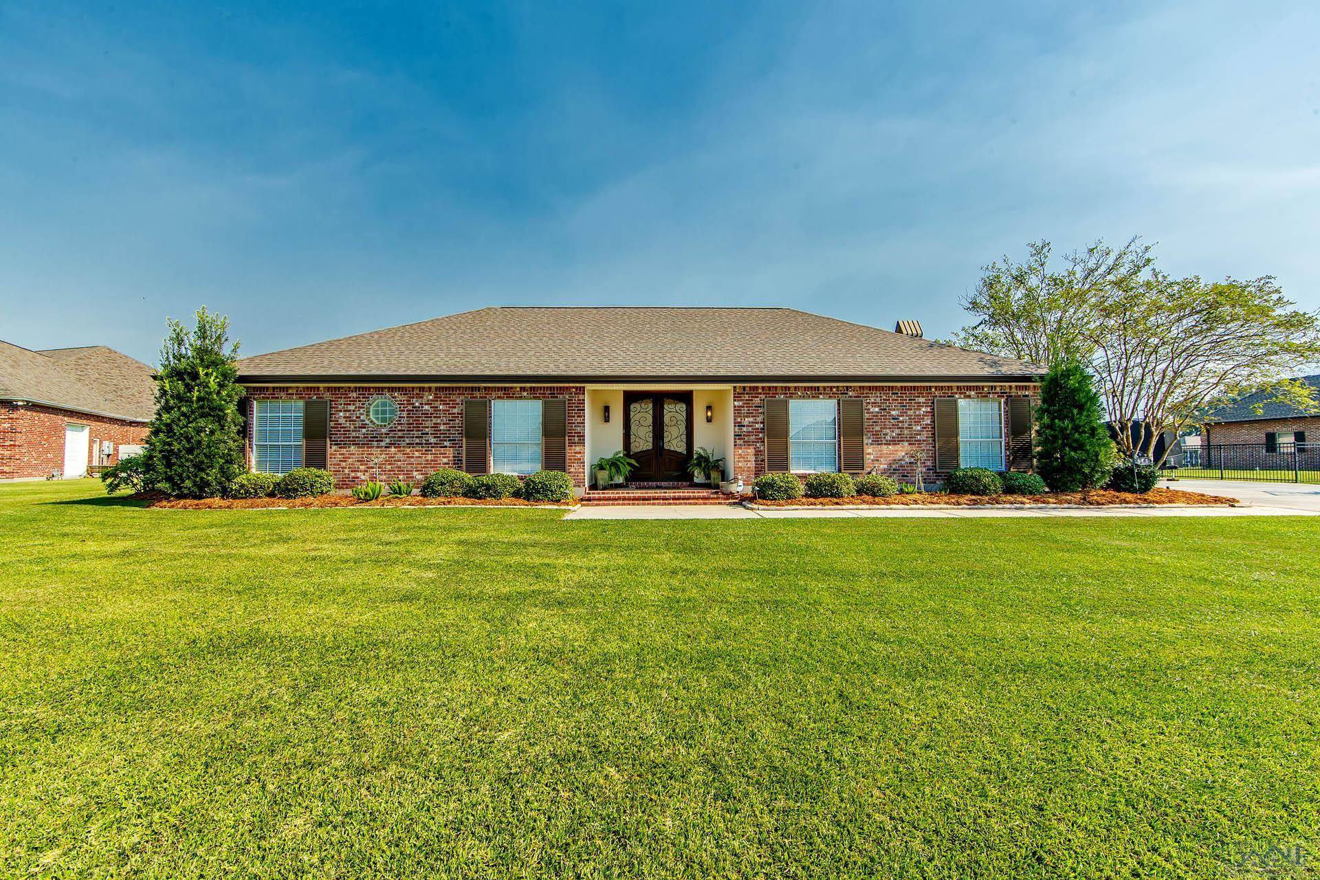 Houma, LA 70360,111 BOCAGE DR