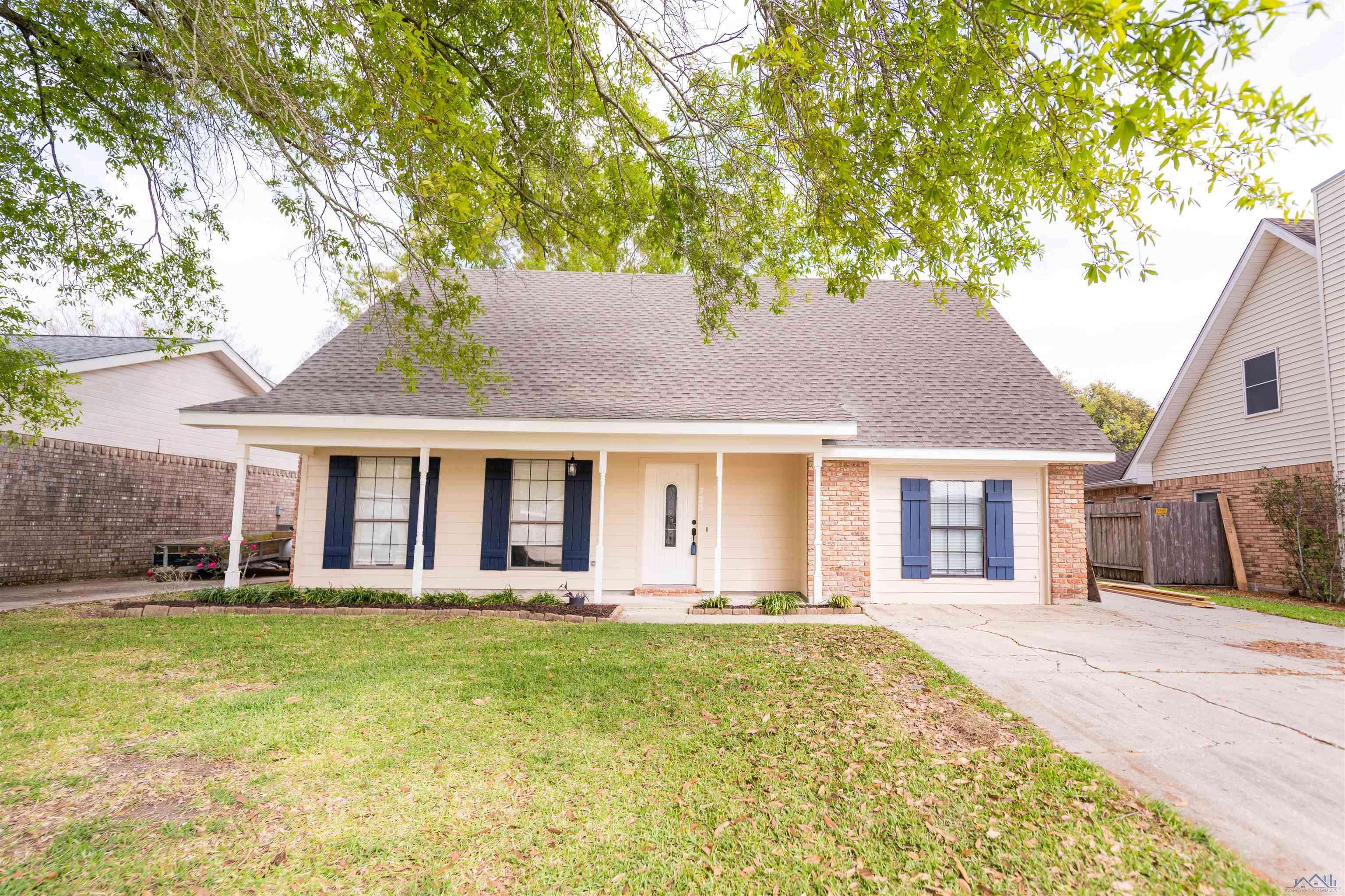 Houma, LA 70364,723 Natalie Drive