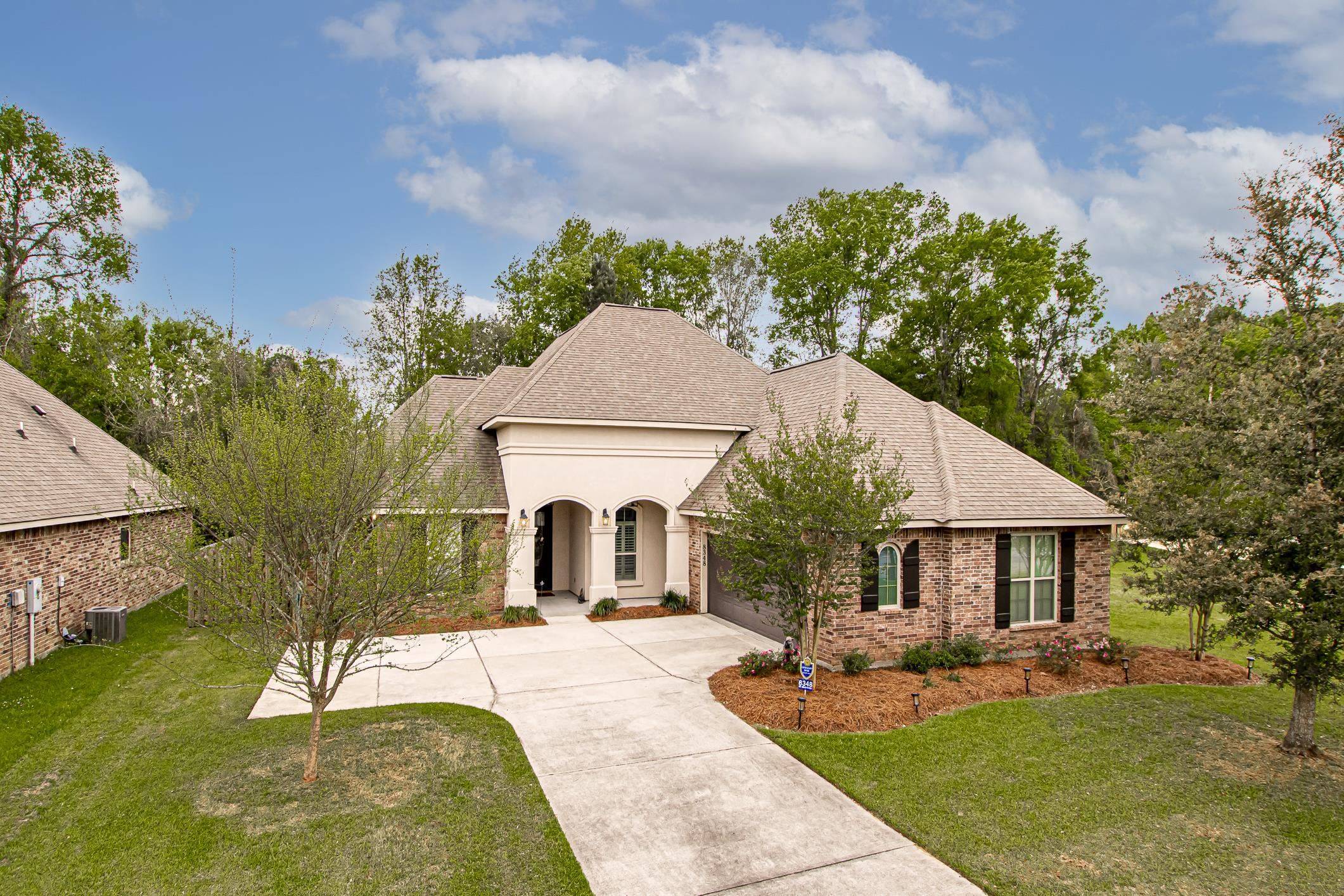 Denham Springs, LA 70726,8348 QUIET CREEK DR