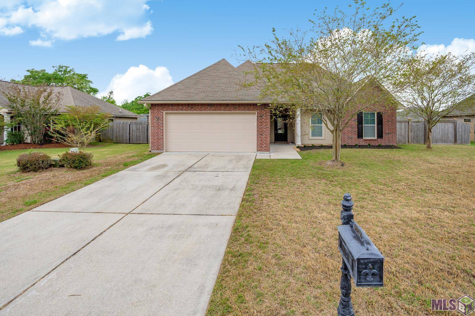 Gonzales, LA 70737,38236 DOLPHIN CT