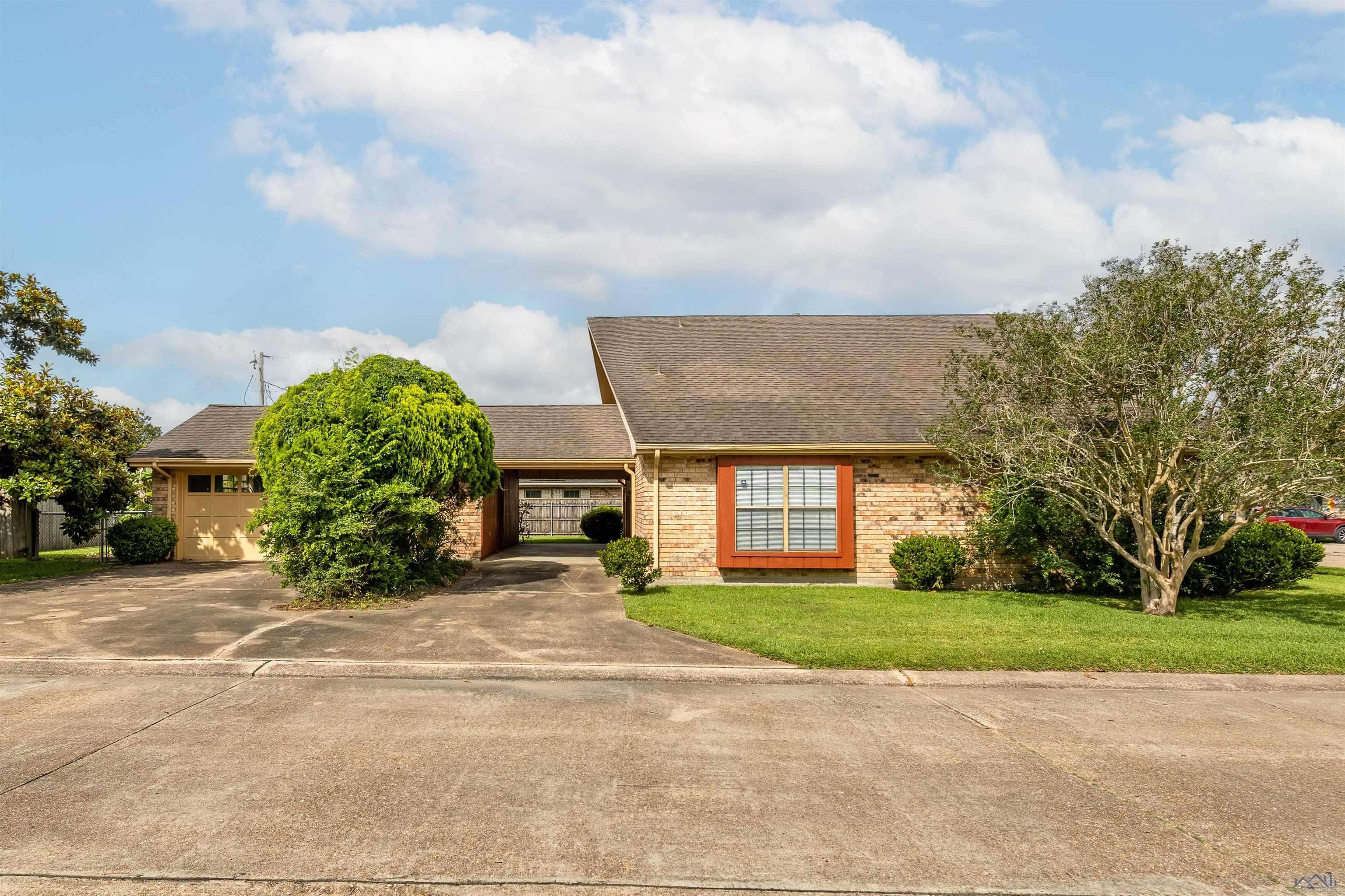 Houma, LA 70364,514 PREVOST DRIVE