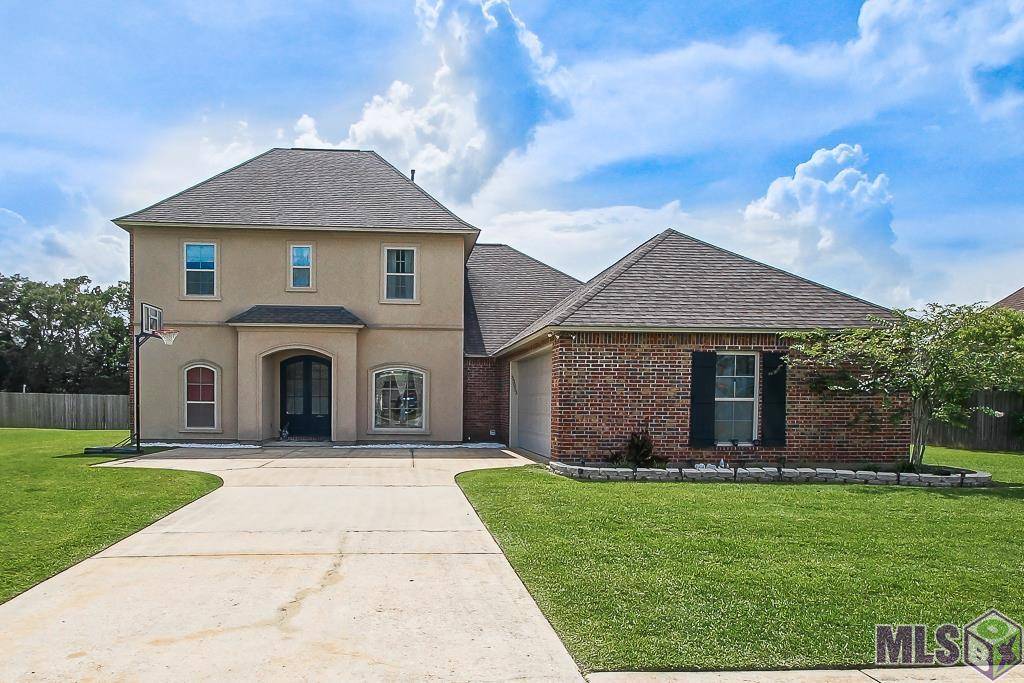 Denham Springs, LA 70706,33953 KINGFISHER ST