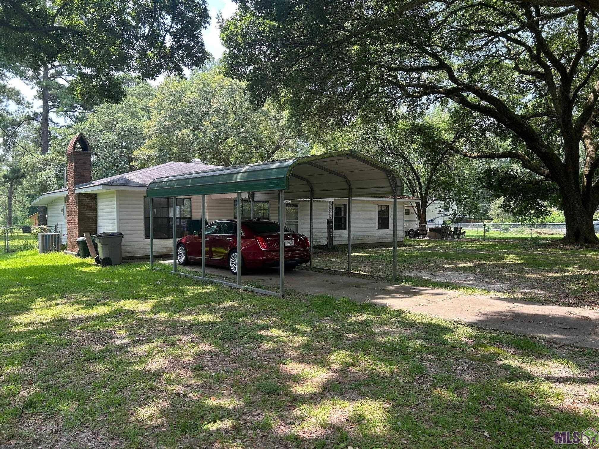 Baker, LA 70714,2220 N MAGNOLIA DR