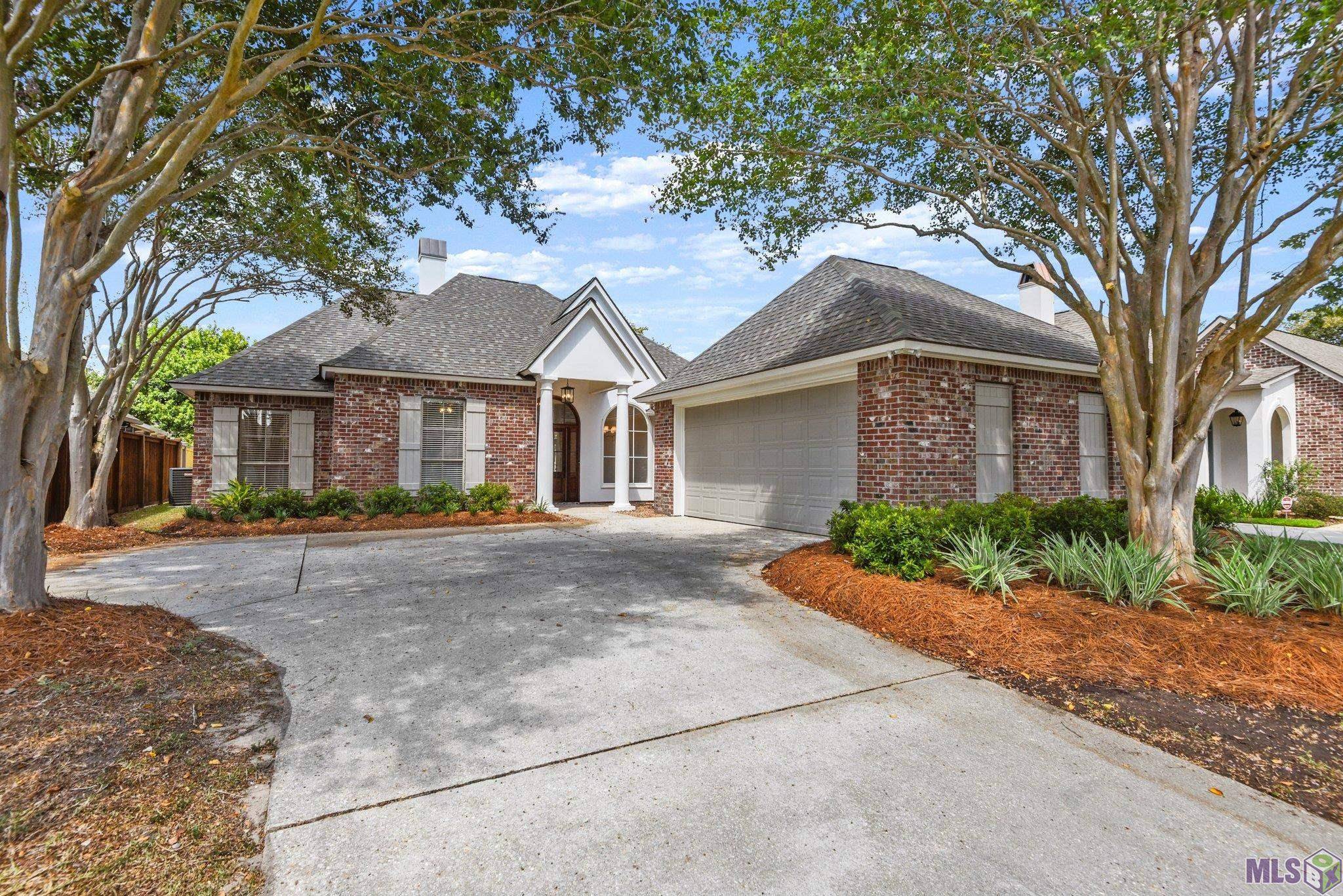 Baton Rouge, LA 70809,10655 OAKLEY TRACE