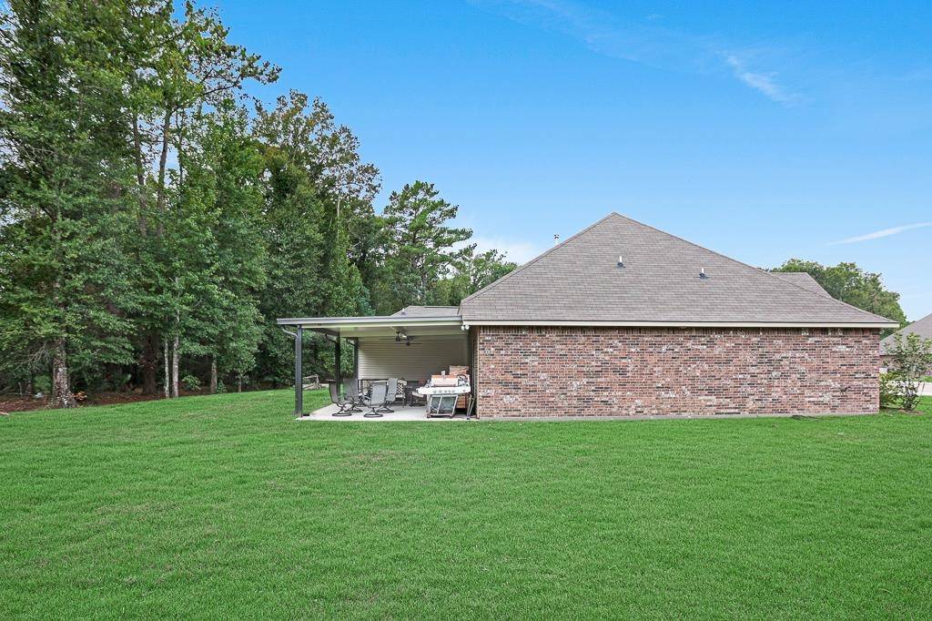 Denham Springs, LA 70726,13714 BLACK WALNUT DR