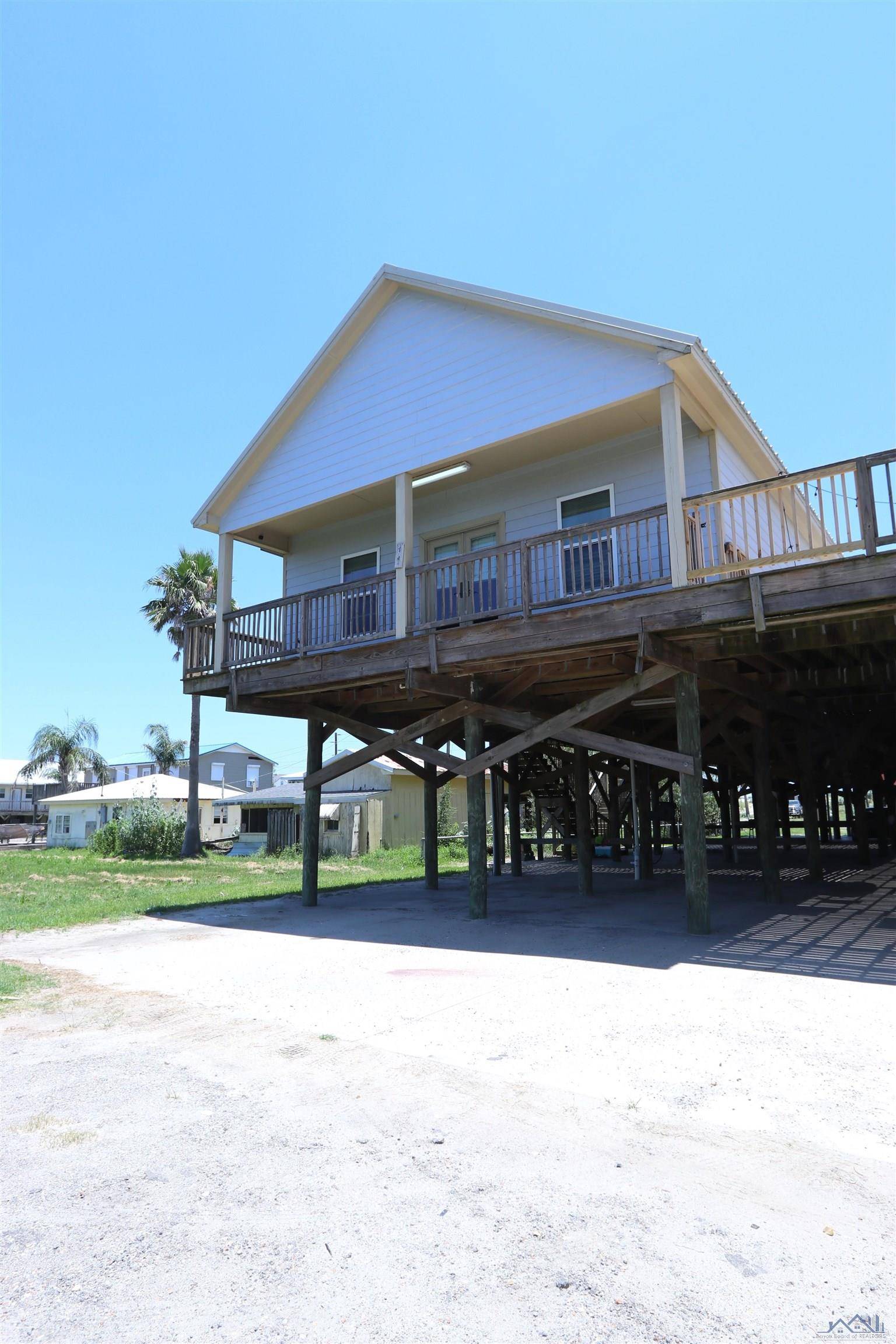 Grand Isle, LA 70358,2685 HIGHWAY 1 #I