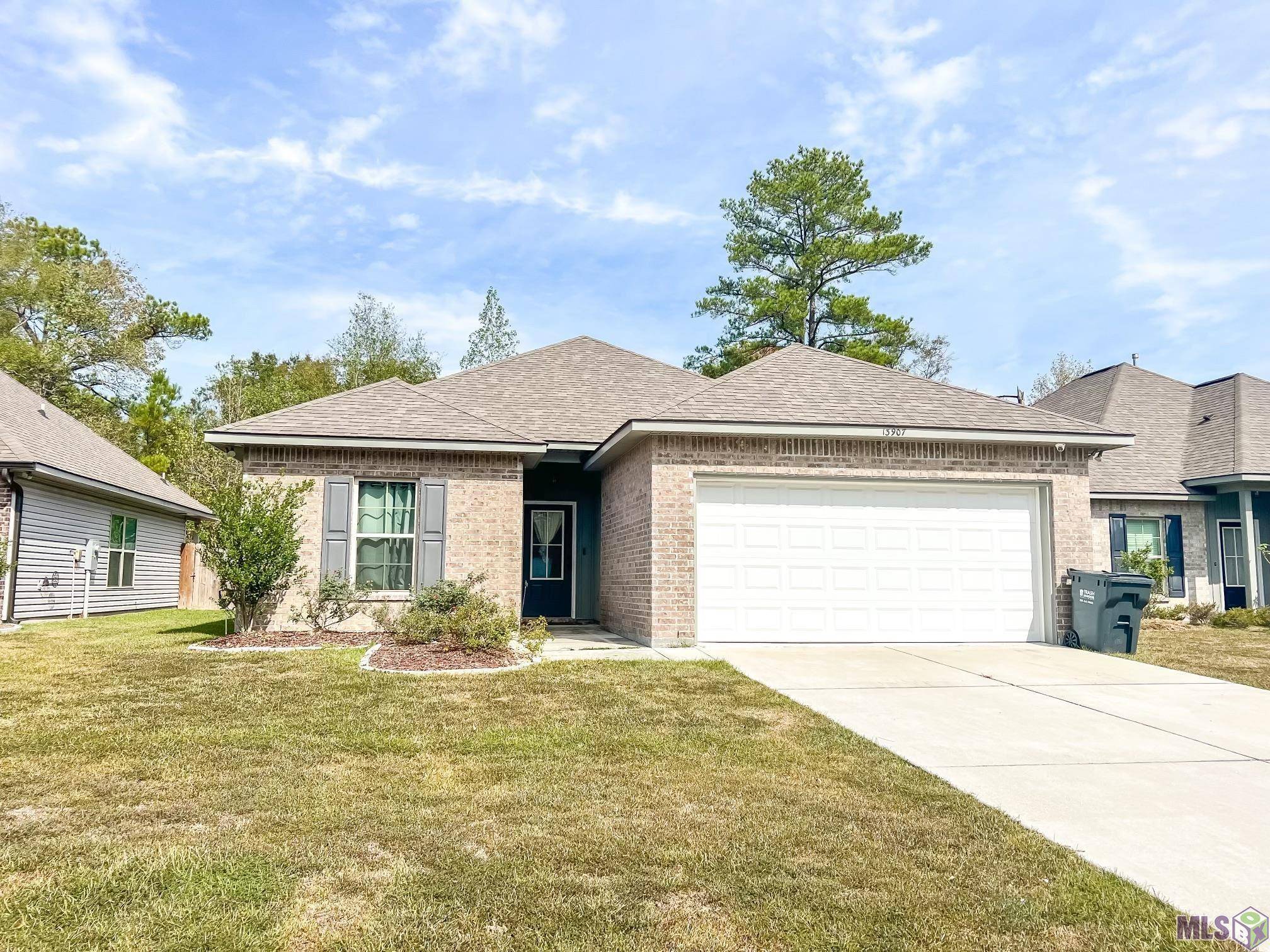 Denham Springs, LA 70726,13907 COLT DR