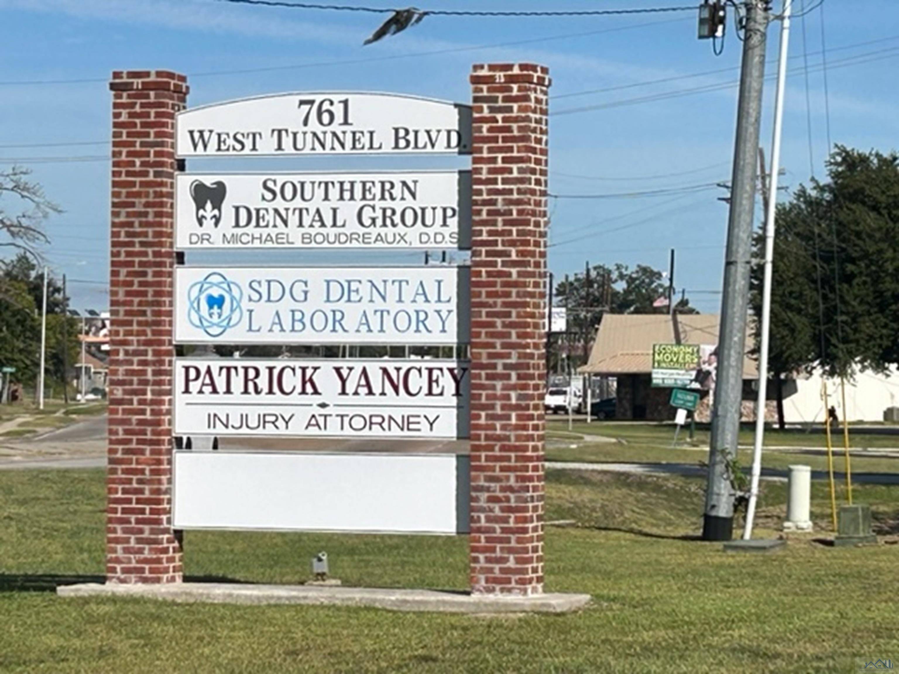 Houma, LA 70360,761 West Tunnel Boulevard #Office D