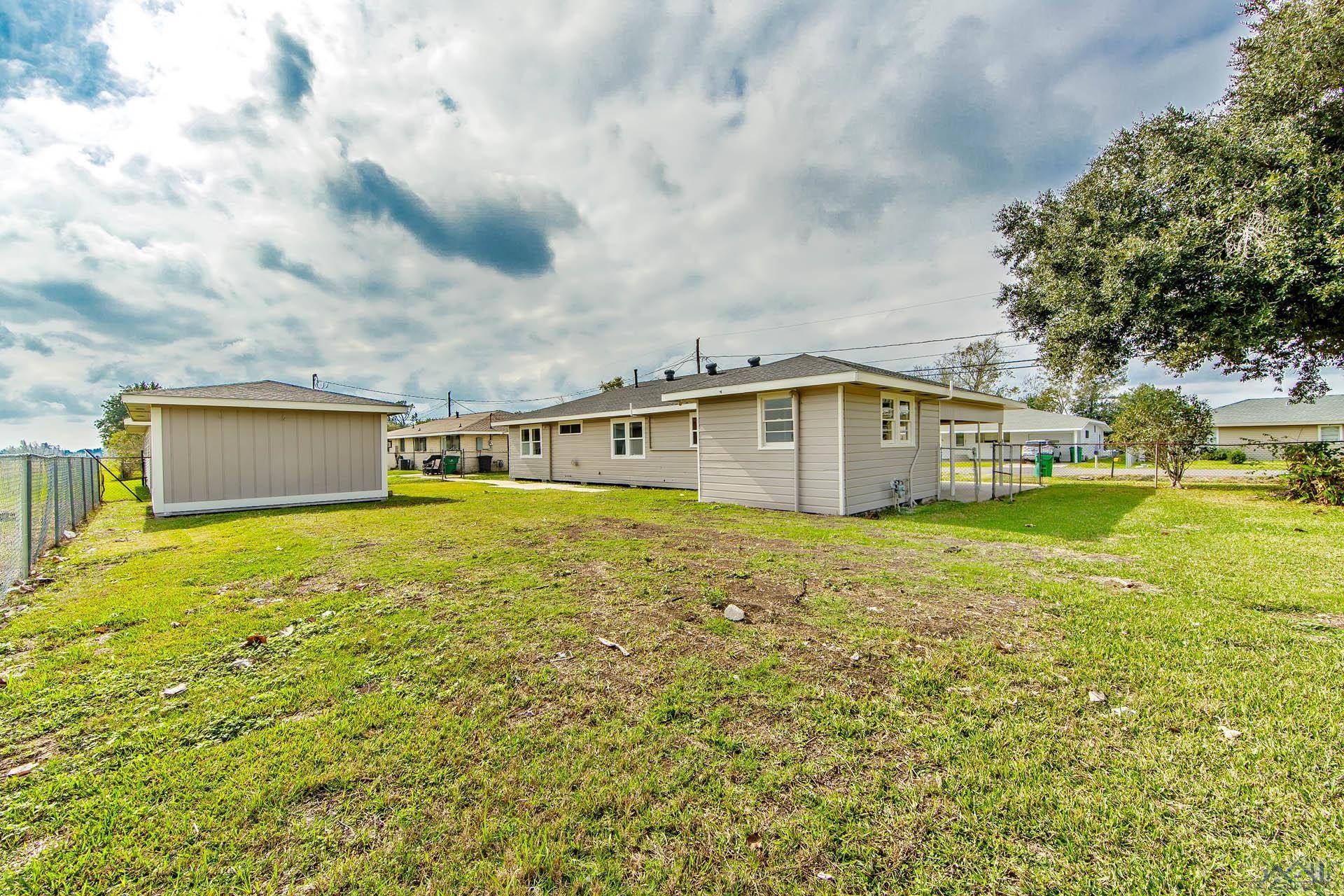 Thibodaux, LA 70301,125 BAYOU VISTA DRIVE