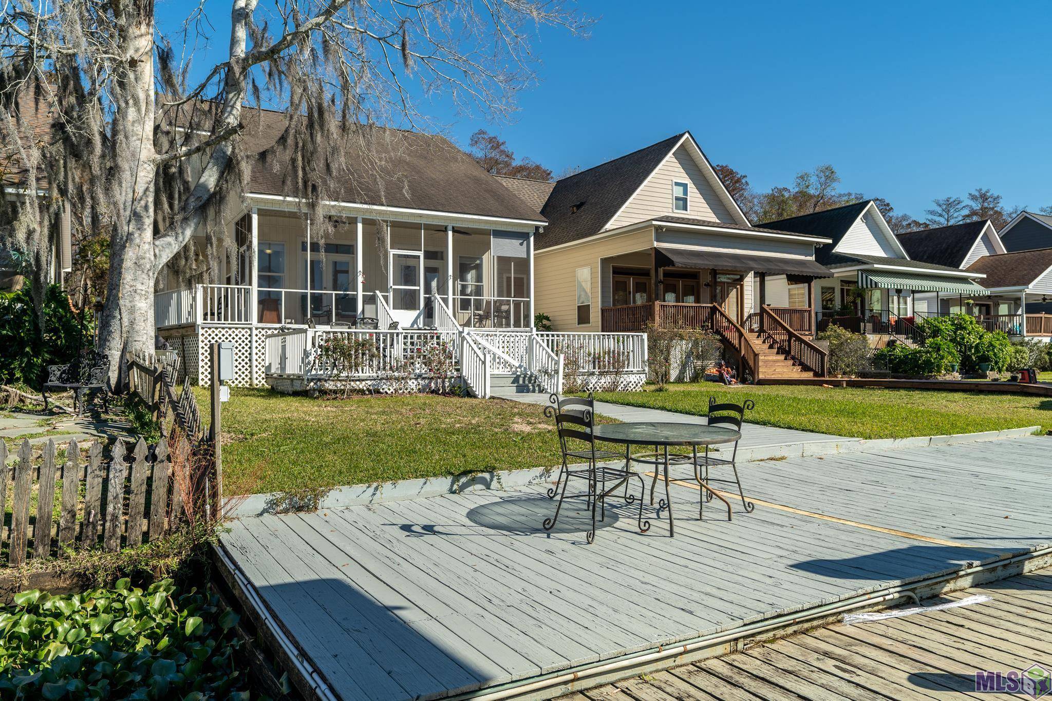 Maurepas, LA 70449,18080 BAYOU PIERRE DR